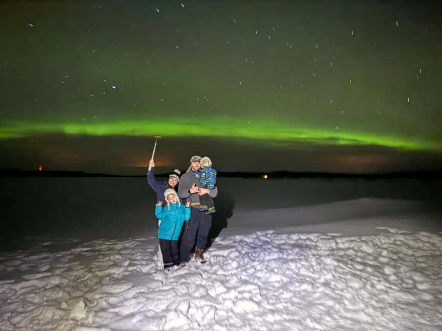 Rovaniemi:Northern Lights Hunt in Lapland Wilderness - Transportation and comfort: why the van matters in winter