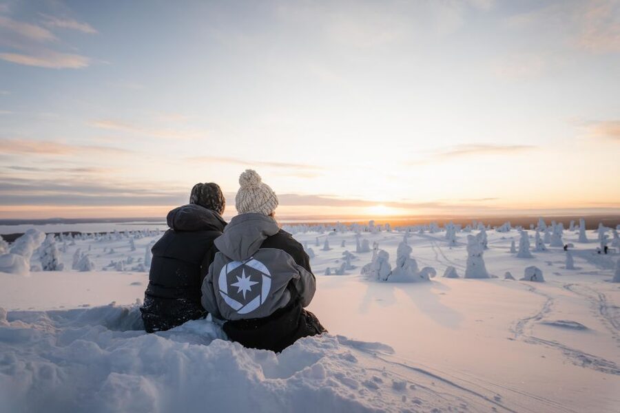 Rovaniemi: Riisitunturi National Park with Pro Photos & BBQ - Quick hits before you book