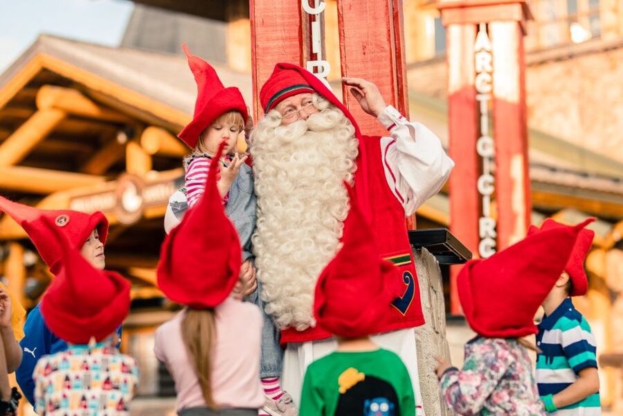 Rovaniemi: Santa Claus Village Visit with Hotel Pickup - How the Hotel Pickup Actually Helps
