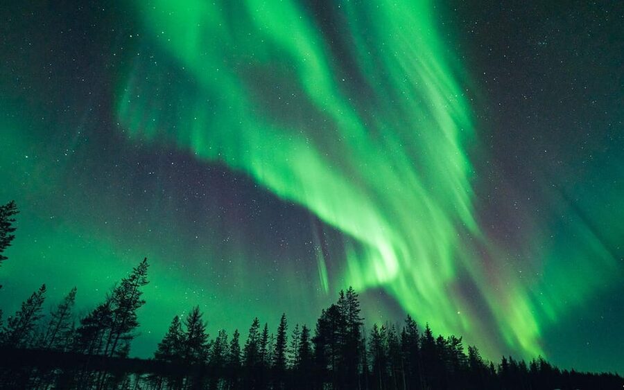 Rovaniemi: Small Group Aurora Hunt-full money back guarantee - How the Aurora Hunt from Rovaniemi Really Plays Out
