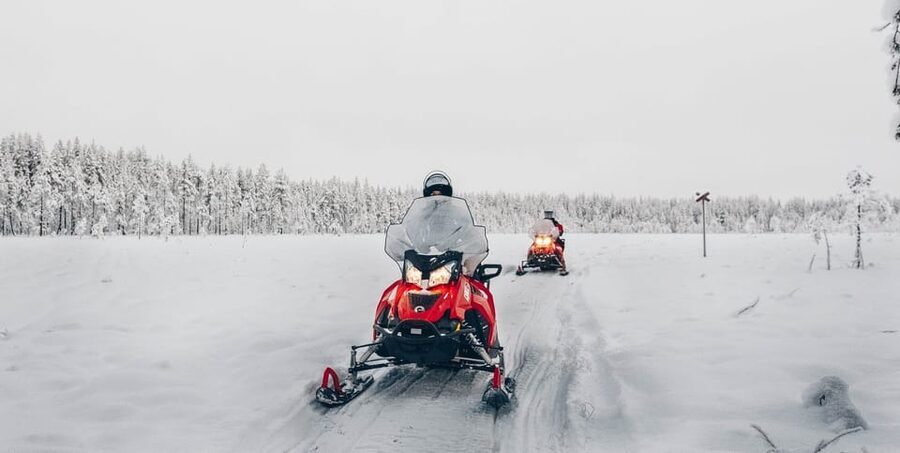Rovaniemi: Snowmobile Safari into the Wilderness - Meet-up in Rovaniemi and the quick trip to Apukka Resort