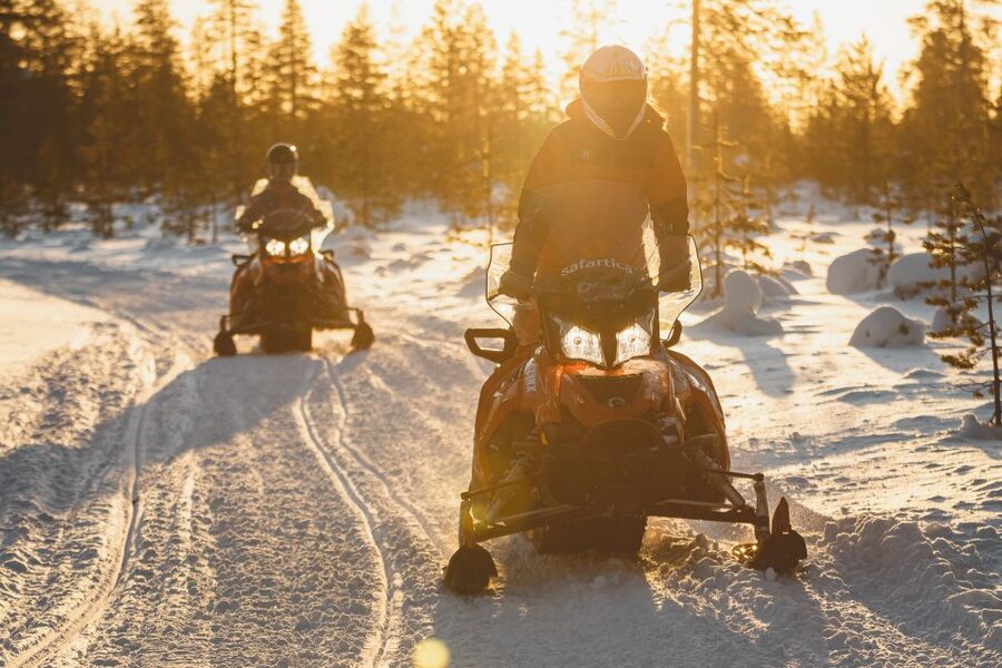 Rovaniemi: Snowmobile Safari to Arctic Snow Hotel - Lunch in a Kota tepee, why the warm break matters