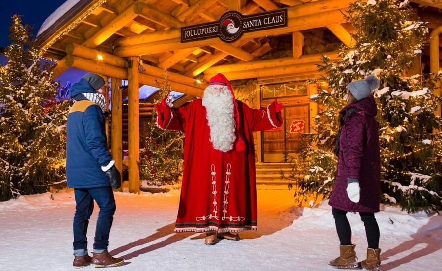 Rovaniemi: Tour to Santa Claus Village with Hotel pick up - Hotel Pickup In Rovaniemi, Then Straight to Santa Claus Village