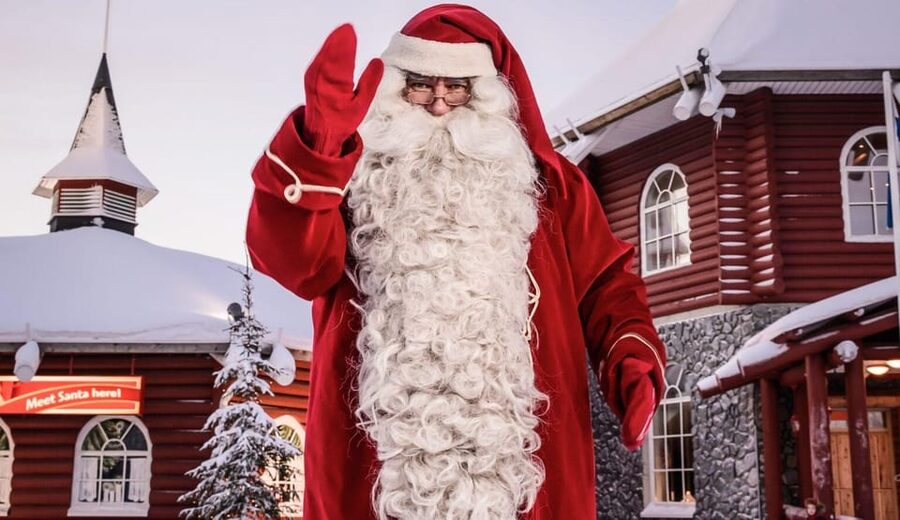 Rovaniemi: Tour to Santa Claus Village with Hotel pick up - Meeting Santa Claus: The Wish-List Moment