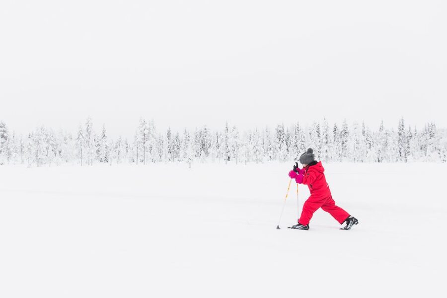 Ruka: Cross-country skiing - Where it starts in Ruka: meeting point and getting your kit