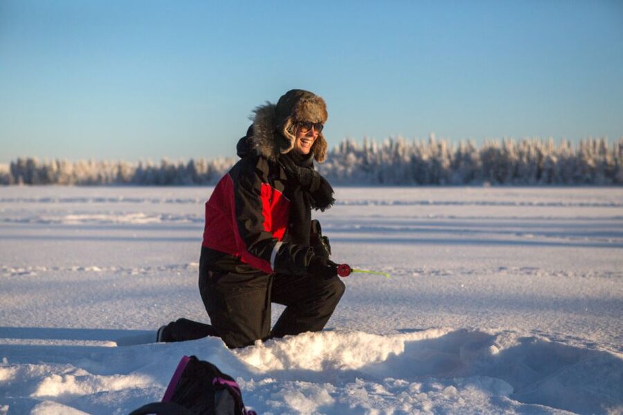 Ruka: Ice fishing trip - The open-fire break: coffee, tea, snack, and fish prep