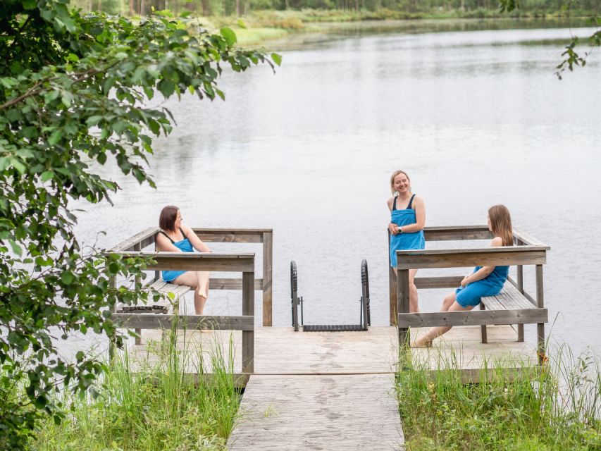 Ruka: SaunaTour - Finnish Sauna experience - How the 2.5 hours usually flows, from reception to ice hole