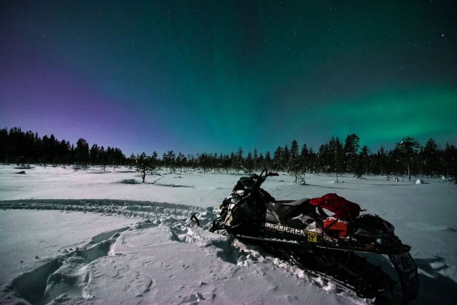 Saariselkä: Evening Snowmobile Tour with Fire & picnic - The Fire Stop Picnic: Sausages, Hot Drinks, and the Kotta or Tipi Moment