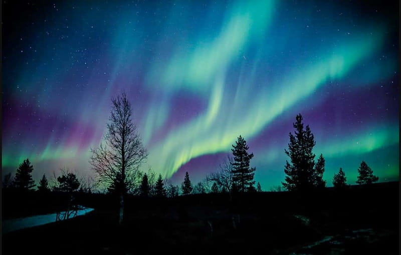 Saariselkä,Kakslauttanen: Aurora Hunting & Photography Tour. - How the guides handle clouds and light pollution