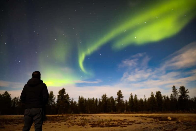 Saariselkä,Kakslauttanen: Aurora Hunting & Photography Tour. - Why the car hunt beats snowmobile for comfort and probability