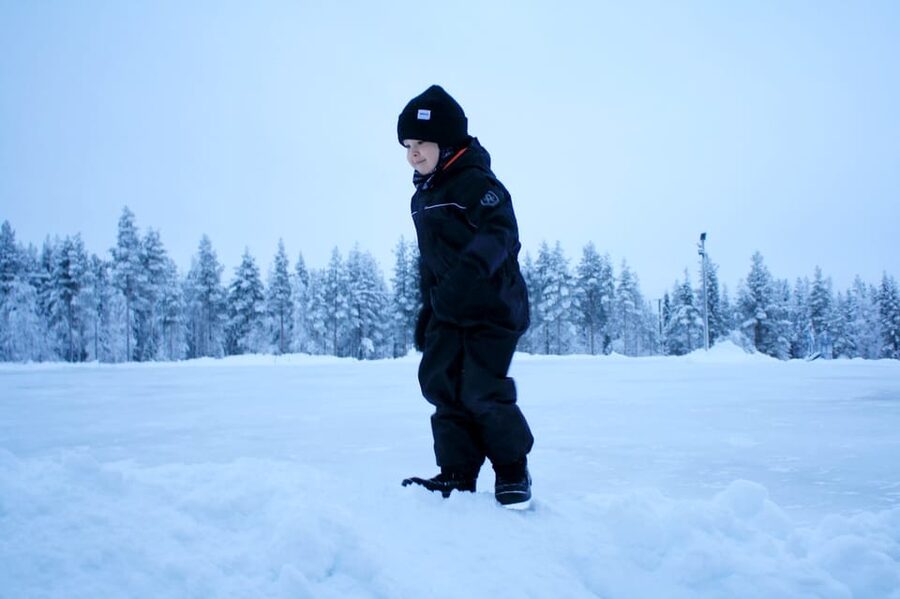 Saariselkä: Rent Winter Clothing Sets - Pickup at Lutontie 3: how to make the first hour painless