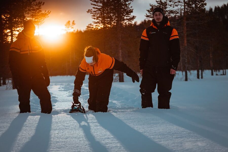 Saariselkä: Scenic Snowshoe Safari - Getting to the start: pickup, warm kit, and what $96 really includes