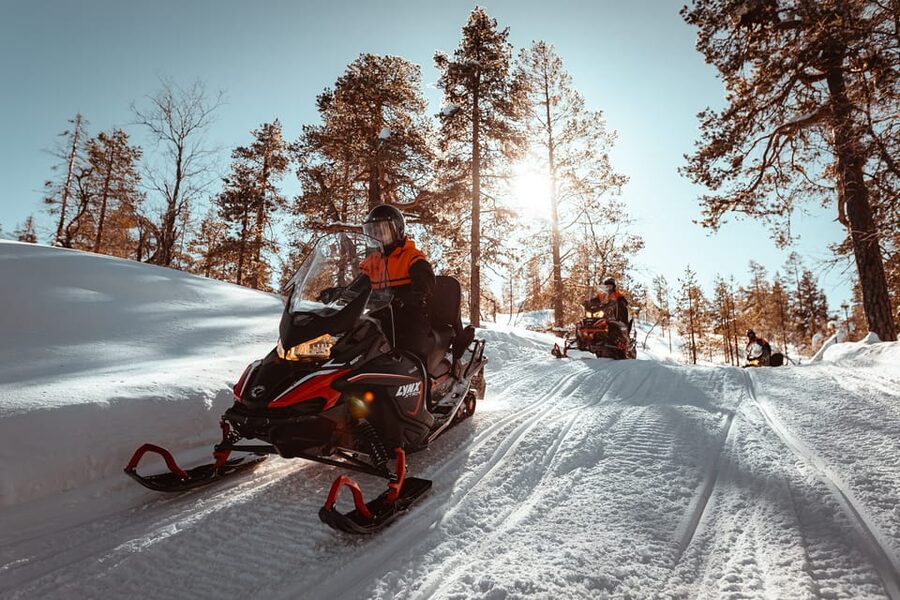 Saariselkä: Snowmobile Ride with Hot Drinks - Safety Briefing That Keeps It Simple, Not Scary