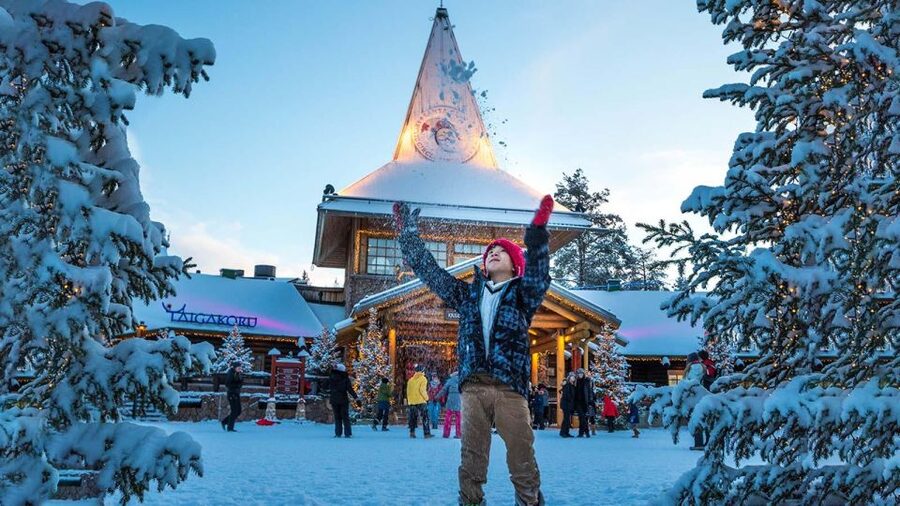 Santa Claus Village Guided Tour & Arctic Circle certificate - Pickup and ride time, so you do not lose the start