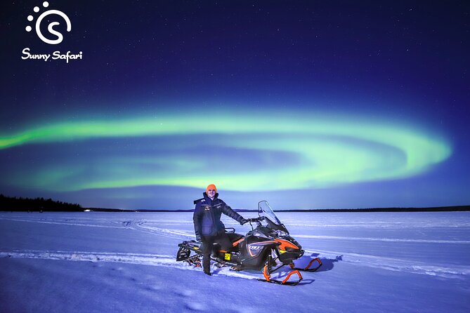 Searching Aurora with Snowmobile - The drive: safety talk, snowmobile handling, and group pacing