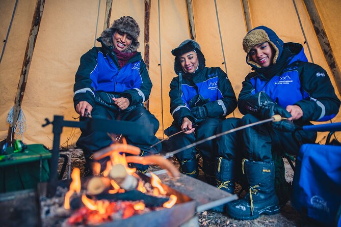 Wilderness Survival Tour - Winter - Campfire skills and Finnish campfire snacks halfway through