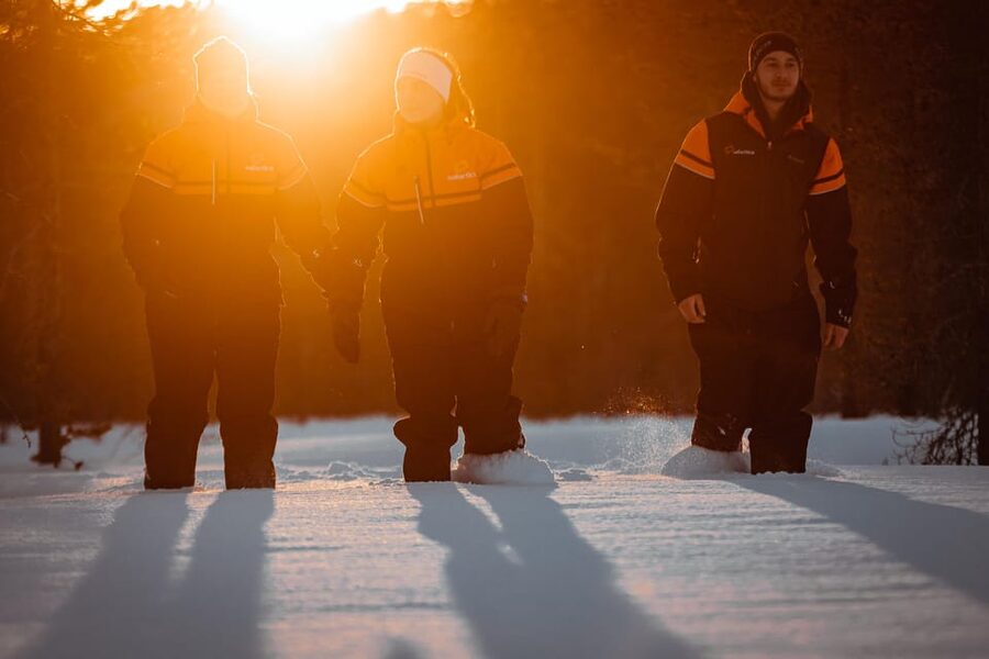 Ylläs: Forest Hike with Snowshoes - Learning Snowshoe Basics on an Easy 2-3 Kilometer Trail
