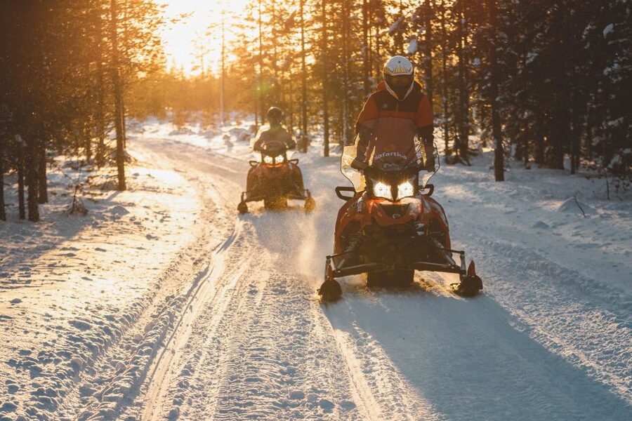 Ylläs: Snowmobile Tour to Arctic Snow Village & Snack - Key points to know before you go